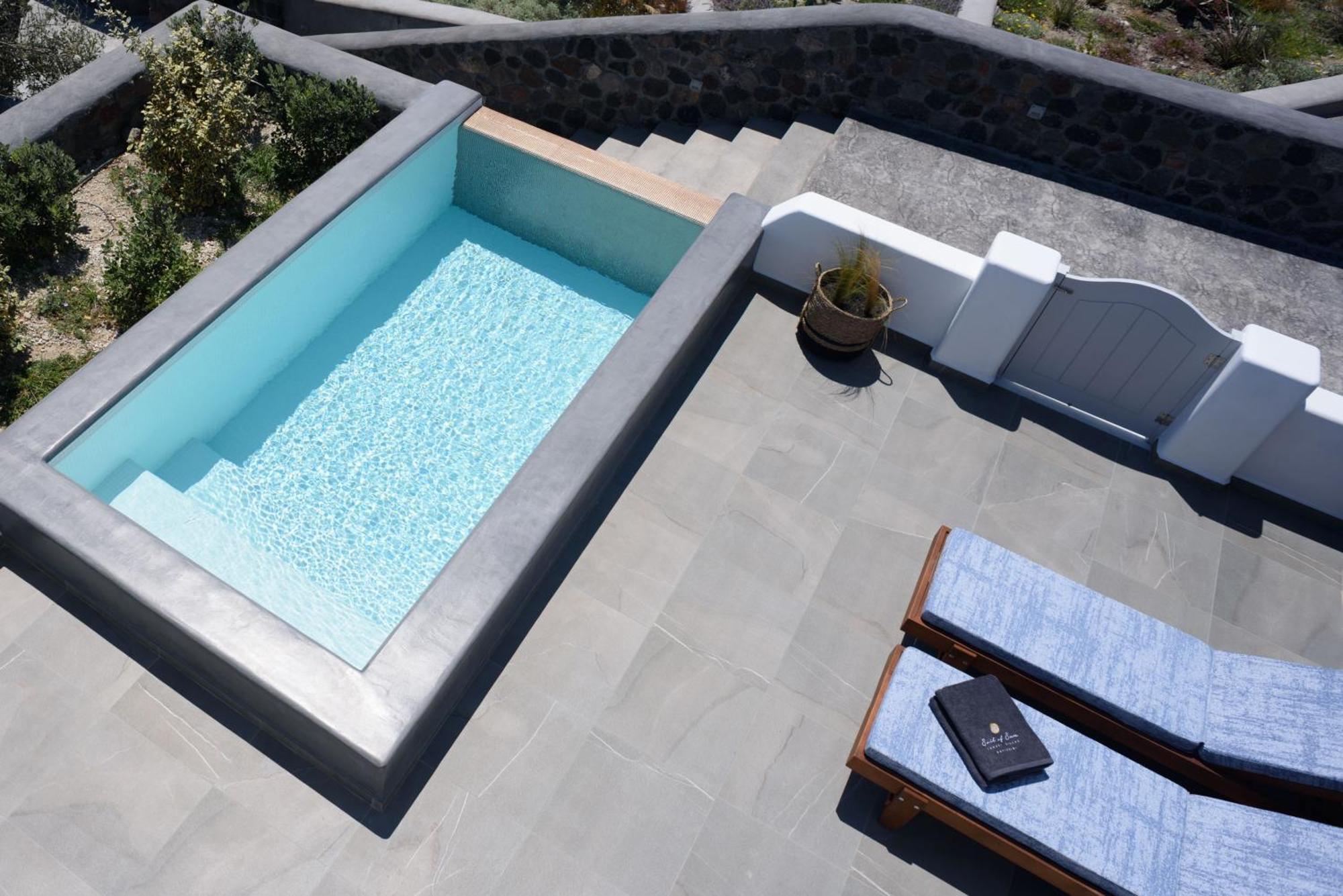 Soil Of Sun Luxury Villas Мегалохори Екстериор снимка