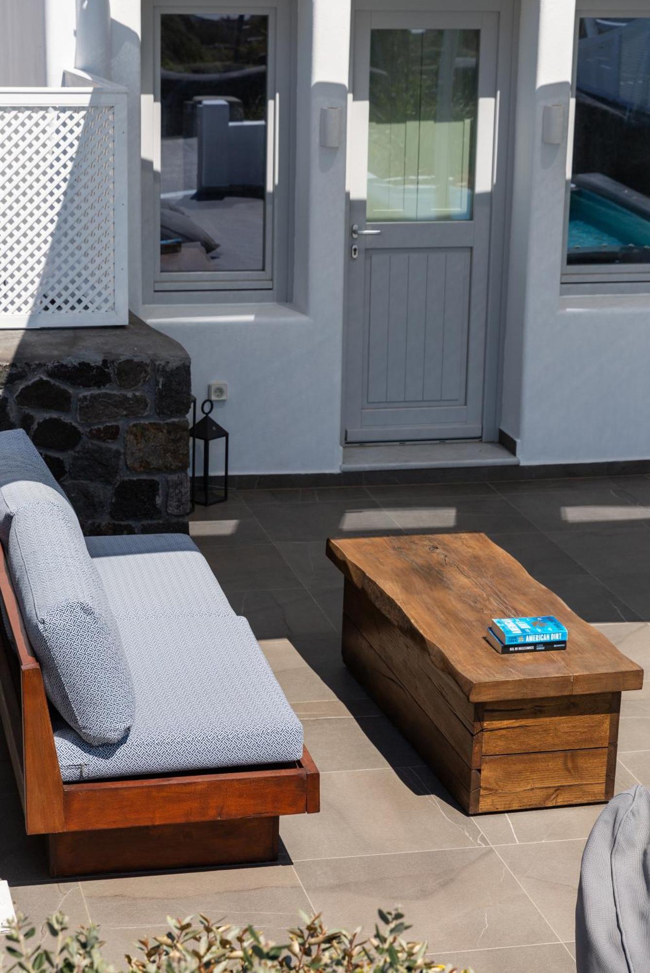Soil Of Sun Luxury Villas Мегалохори Екстериор снимка